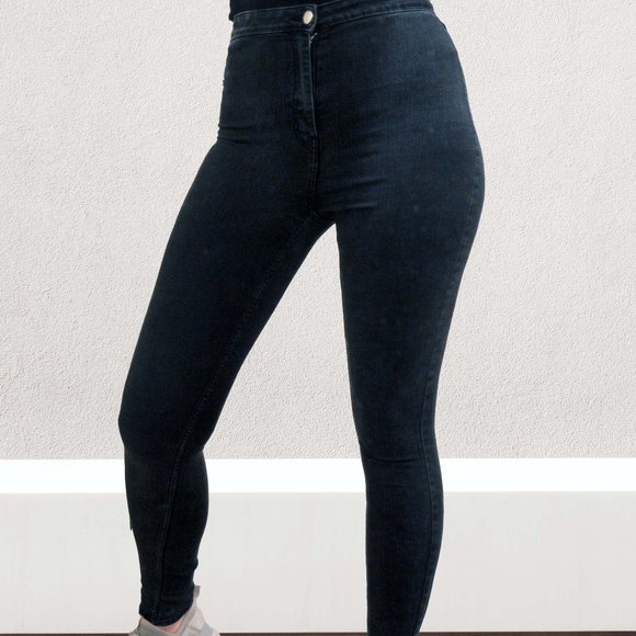 3/$15 🌺H&M Black High Waisted Skinny Jeans - Picture 11 of 11